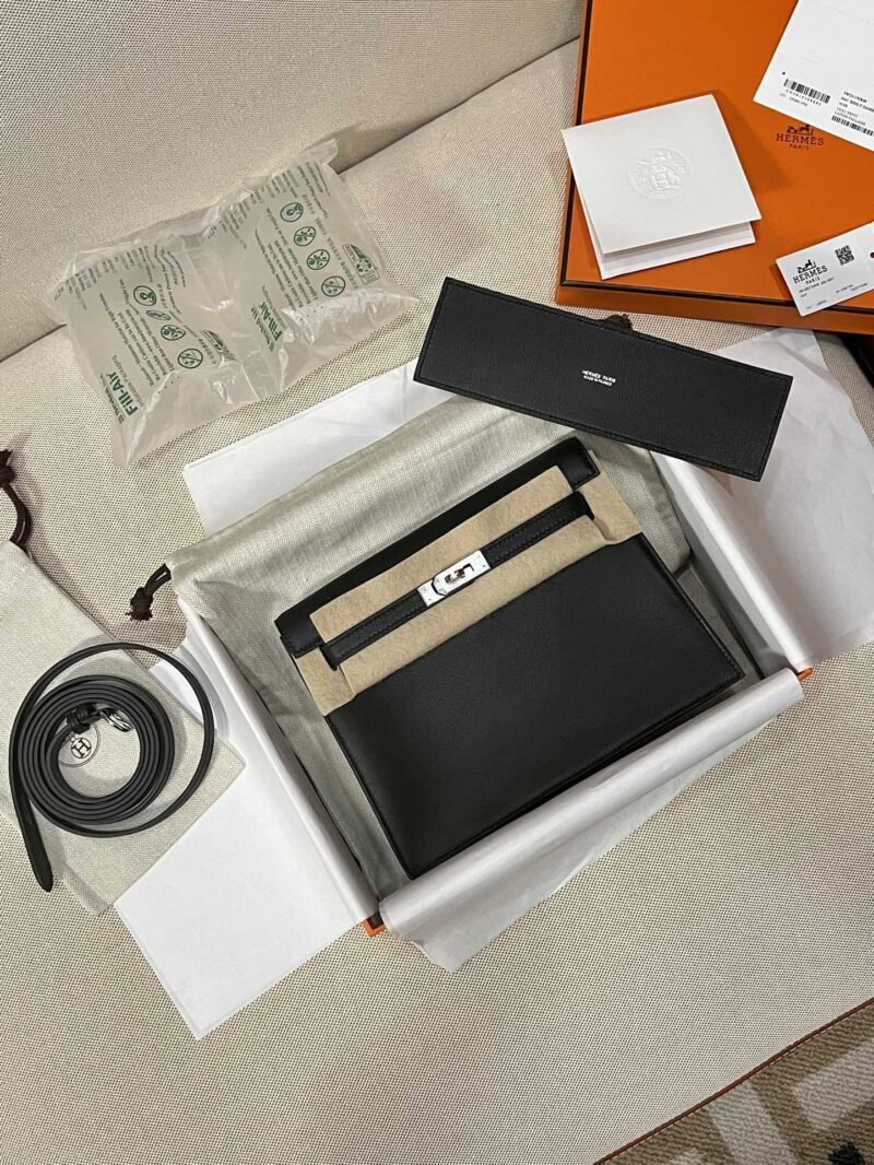 Hermès Kelly Danse 22 Swift Noir Silver Hardware - Image 2