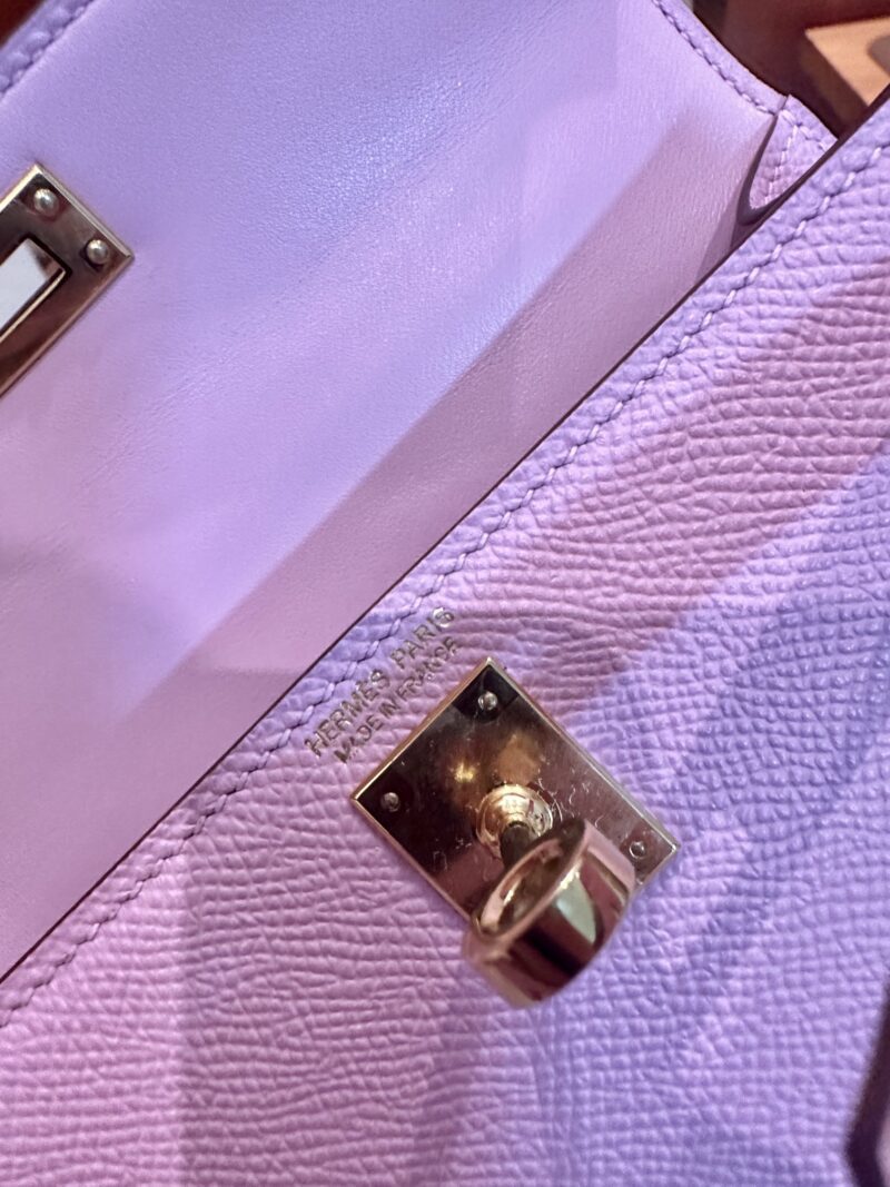 Hermès Mini Kelly 19 Epsom Mauve Sylvestre Gold Hardware - Image 9