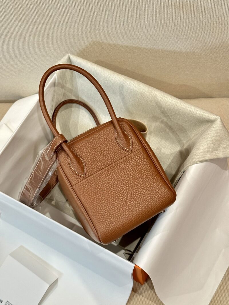 Hermès Lindy 26 Taurillon Clemence Gold Silver Hardware - Image 7