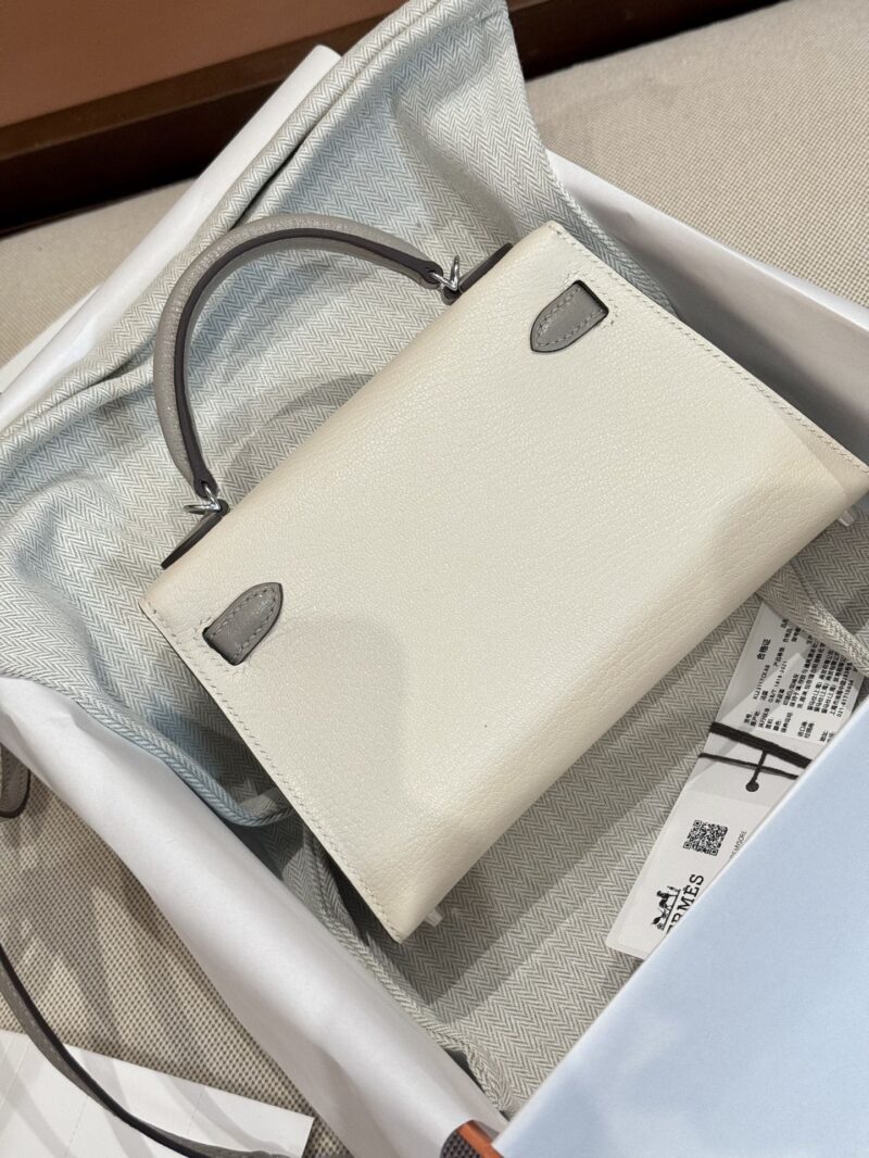 Hermès Mini Kelly 19 Chevre Nata & Gris Tourterelle Silver Hardware - Image 7