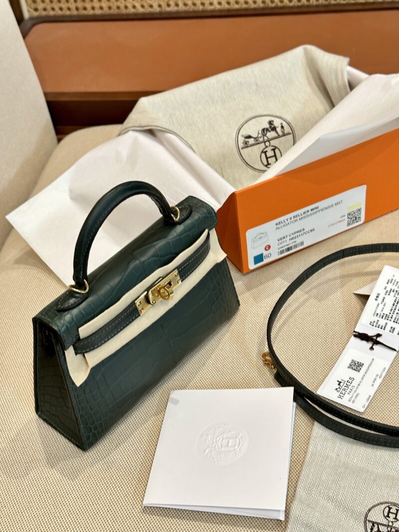 Hermès Mini Kelly Alligator Vert Cypres Gold Hardware