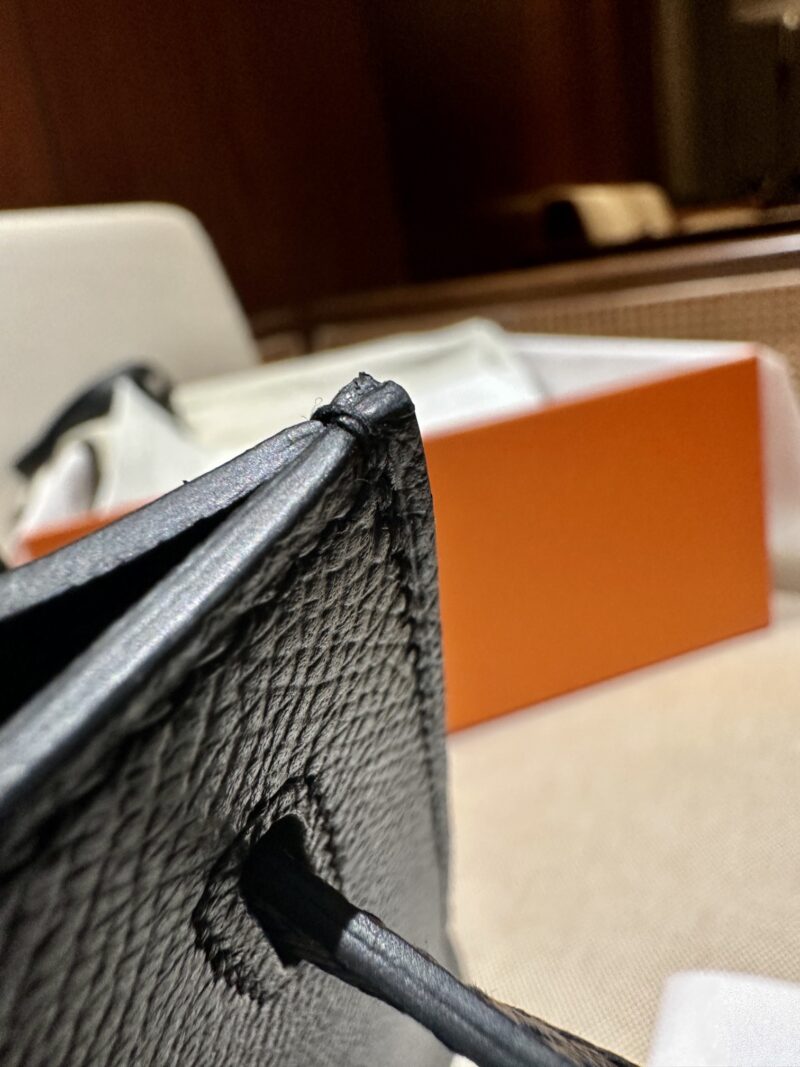 Hermès Kelly 28 Epsom Noir Silver Hardware - Image 13