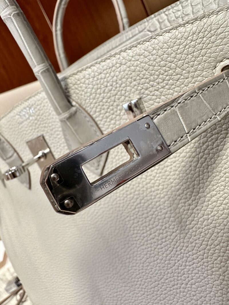 Hermès Birkin 25 Gris Pearl Crocodile, Togo Palladium Hardware - Image 7