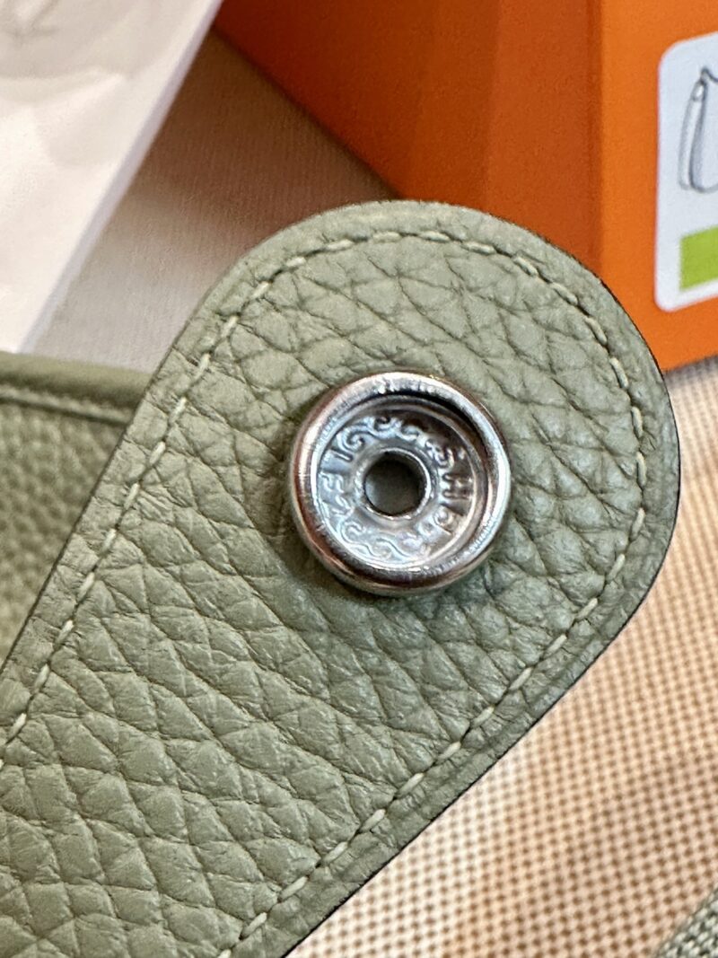 Hermès Evelyne 29 Taurillon Clemence Sauge Silver Hardware - Image 10