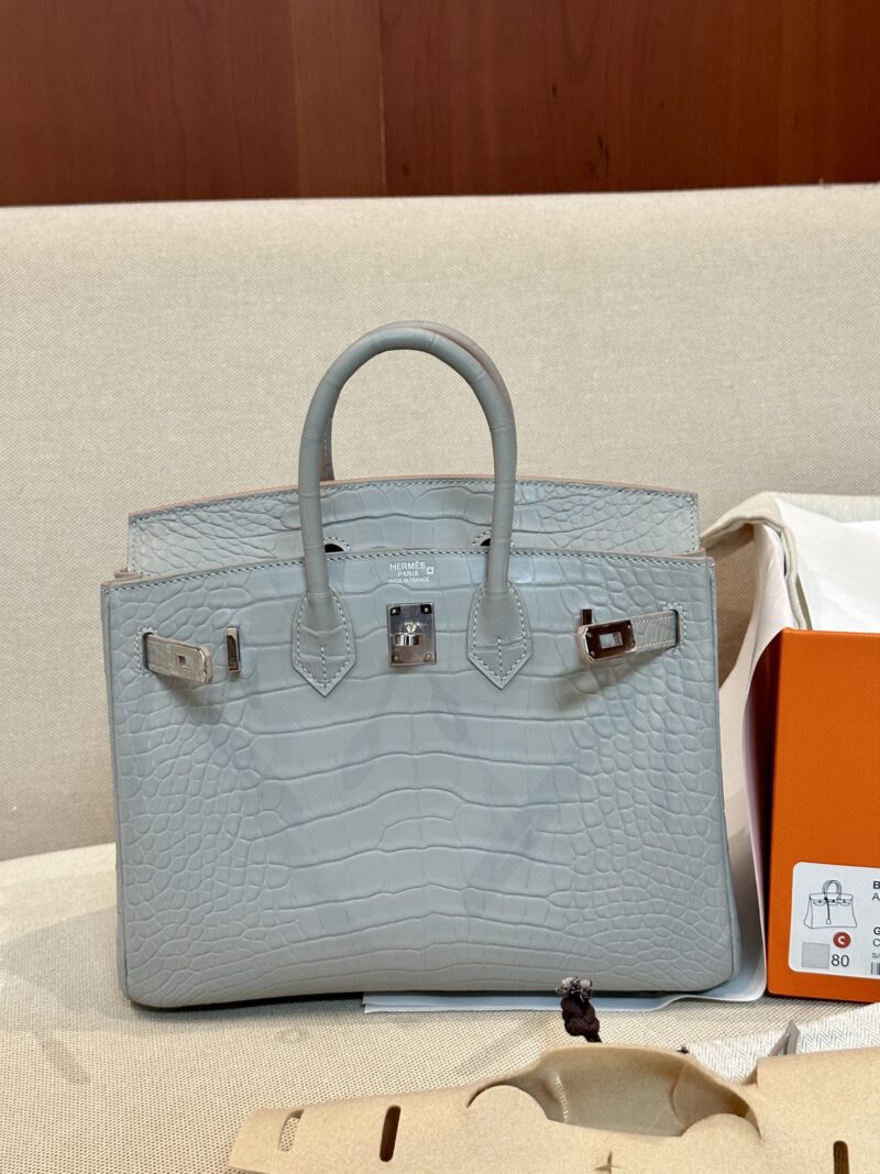 Hermès Birkin 25 Gris Pearl Matte Alligator Palladium Hardware - Image 2
