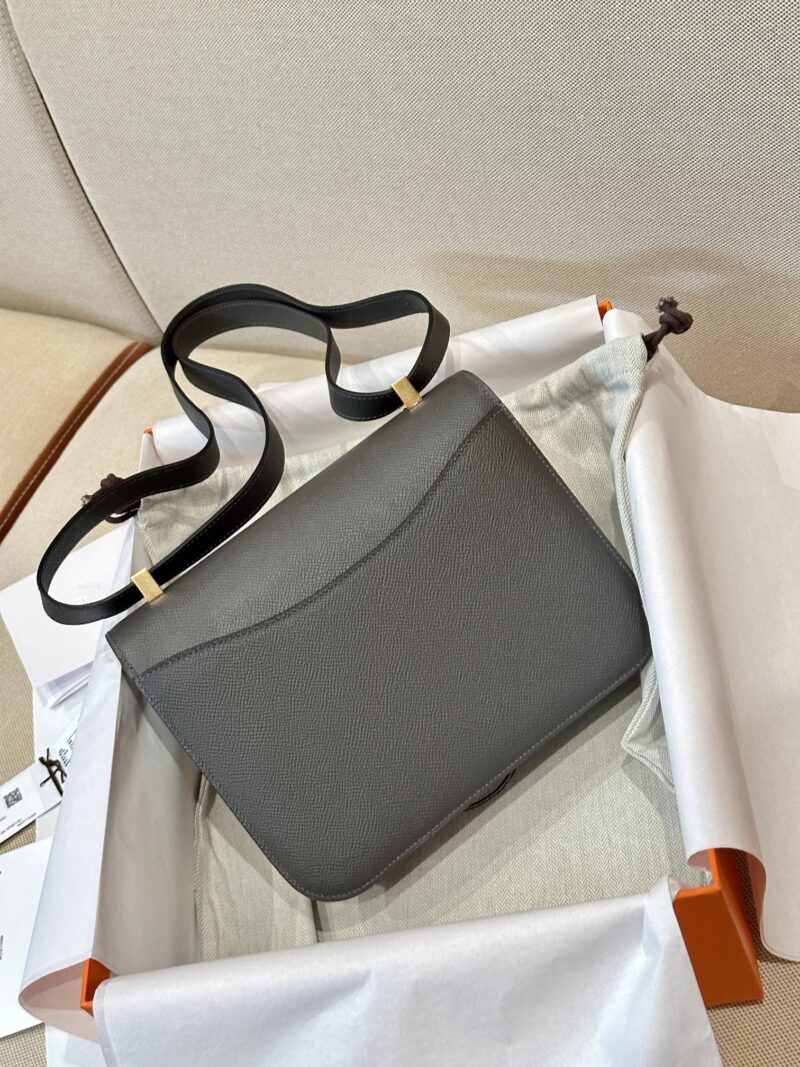 Hermès Constance 24 Gris Graphite, Gold Epsom Gold Hardware - Image 2