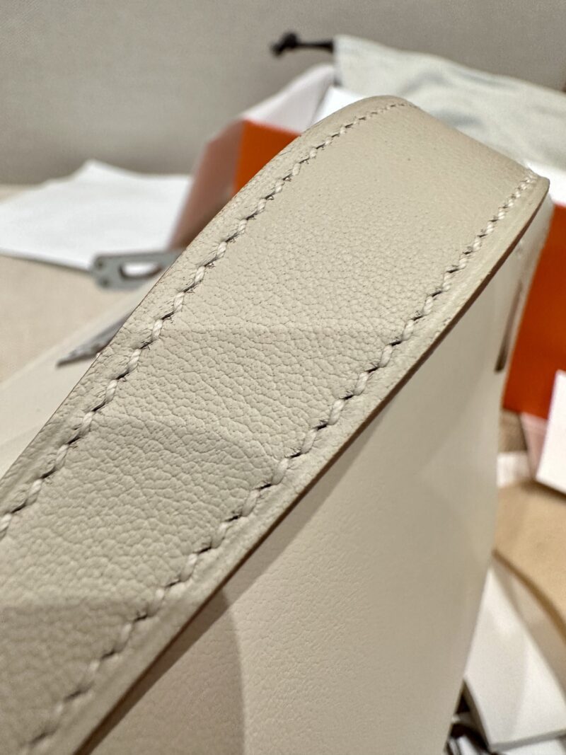 Hermès Kelly Pochette Craie Swift Palladium Hardware
