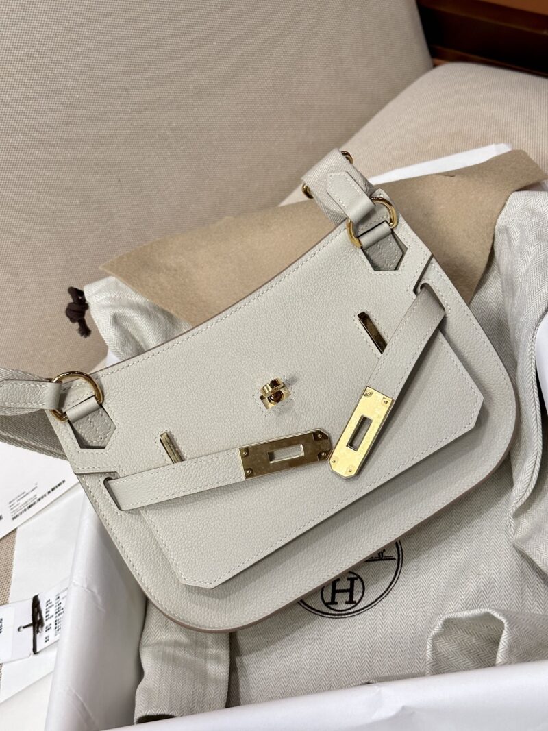 Hermès Mini Jypsiere 23 Evercolor Beton Gold Hardware - Image 6