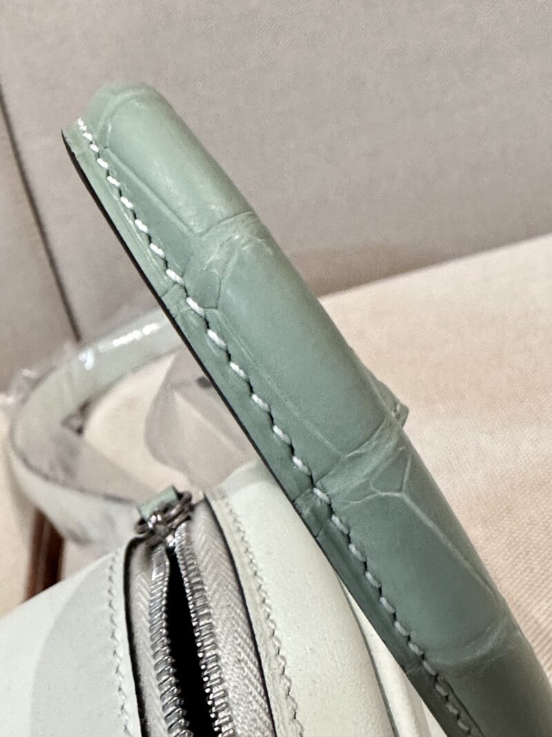 Hermès Mini Lindy 19 Swift & Crocodile Vert Fizz Silver Hardware - Image 9