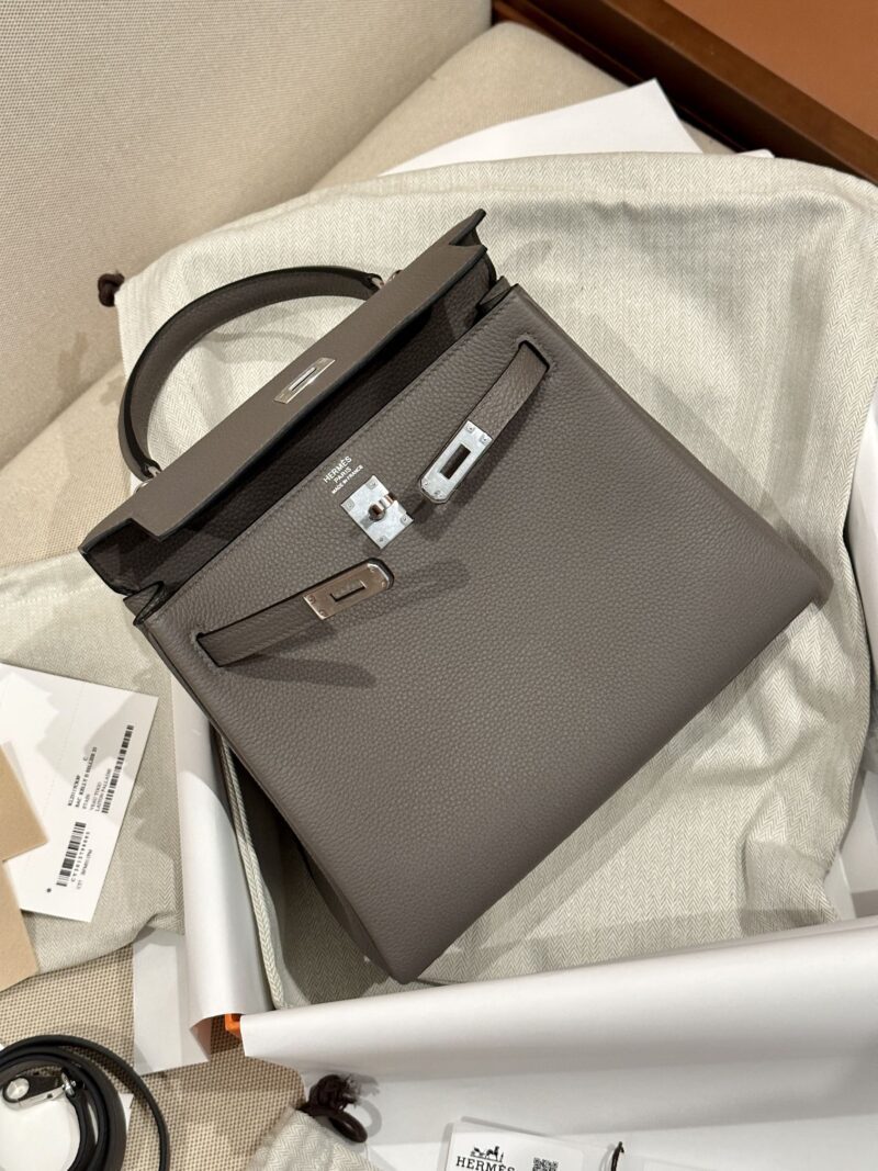 Hermès Kelly 25 Togo Etain Silver Hardware - Image 5