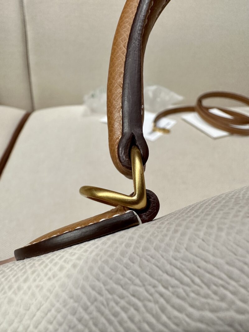 Hermès Kelly 25 Epsom Nata, Gold Gold Hardware - Image 15