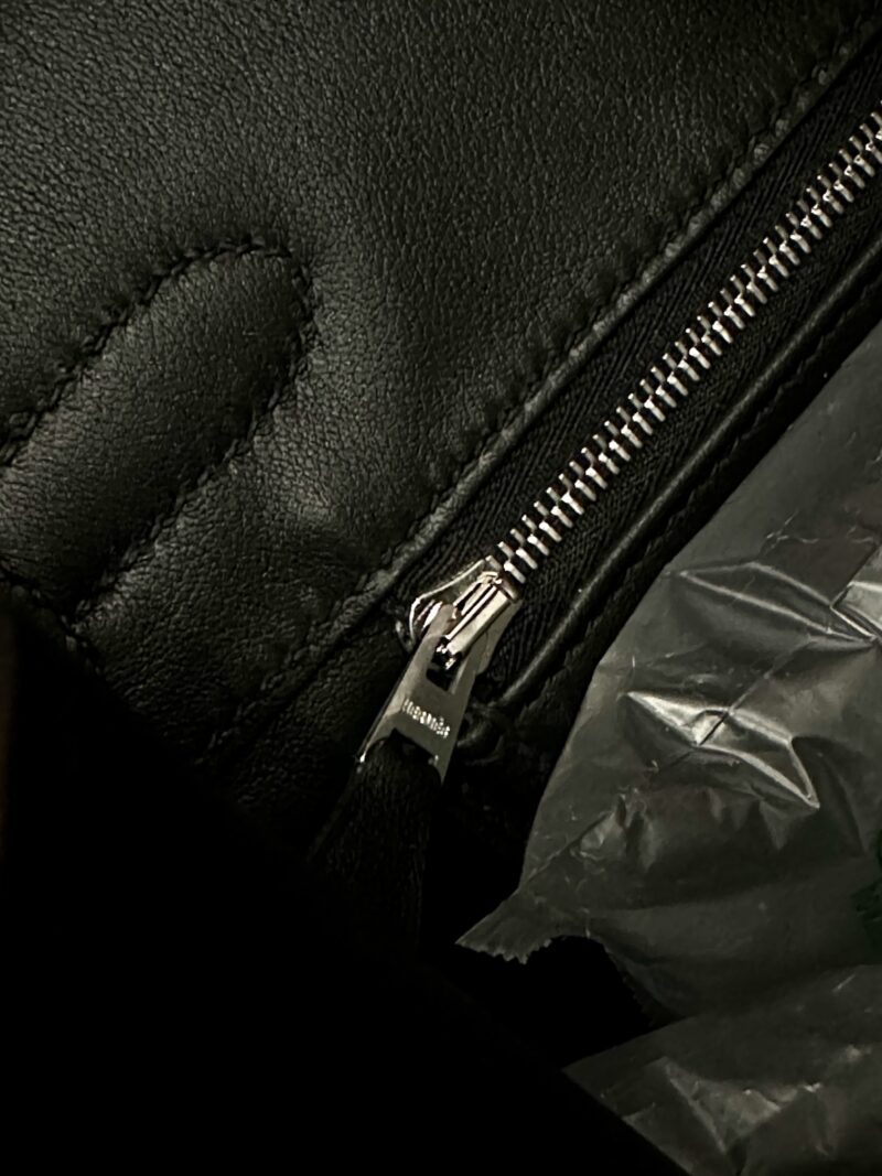 Hermès Birkin 35 Noir Swift Palladium Hardware - Image 9