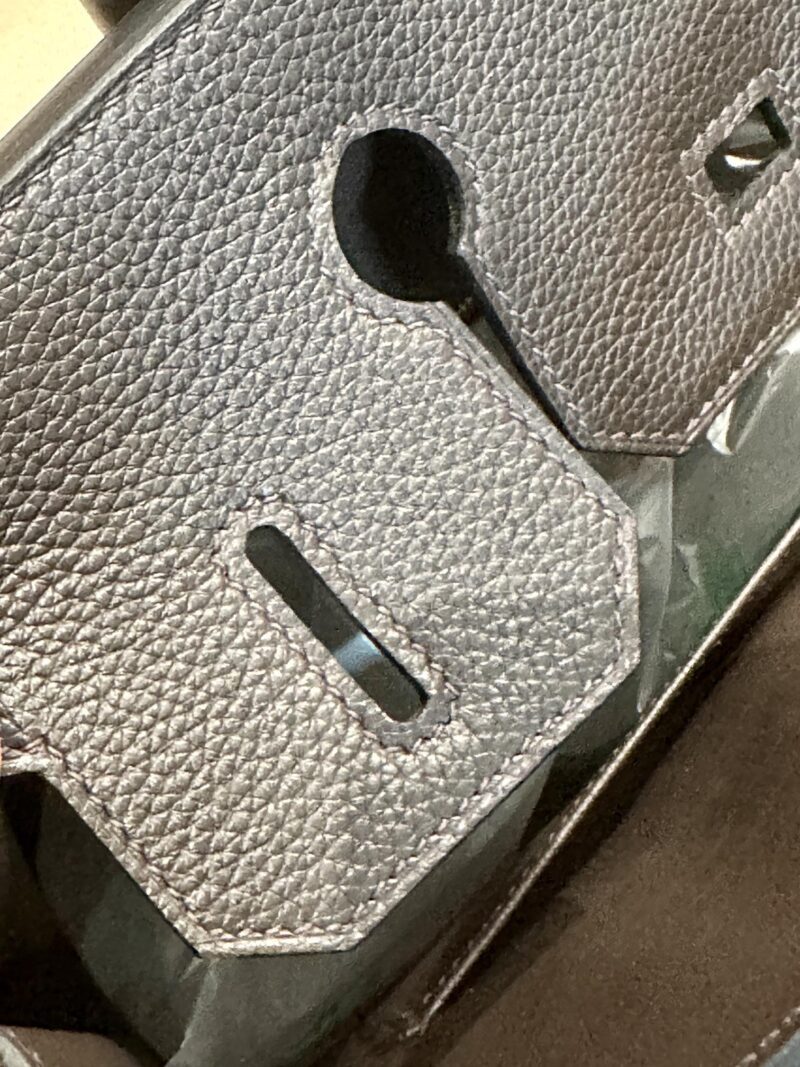 Hermès Birkin 30 Ebene, Gold Togo Gold Hardware - Image 7