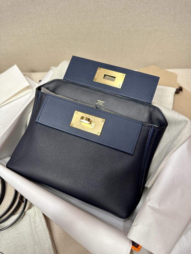Hermès Mini Kelly 2424 Evercolor & Swift Blue Nuit & Blue Navy Gold Hardware - Image 4