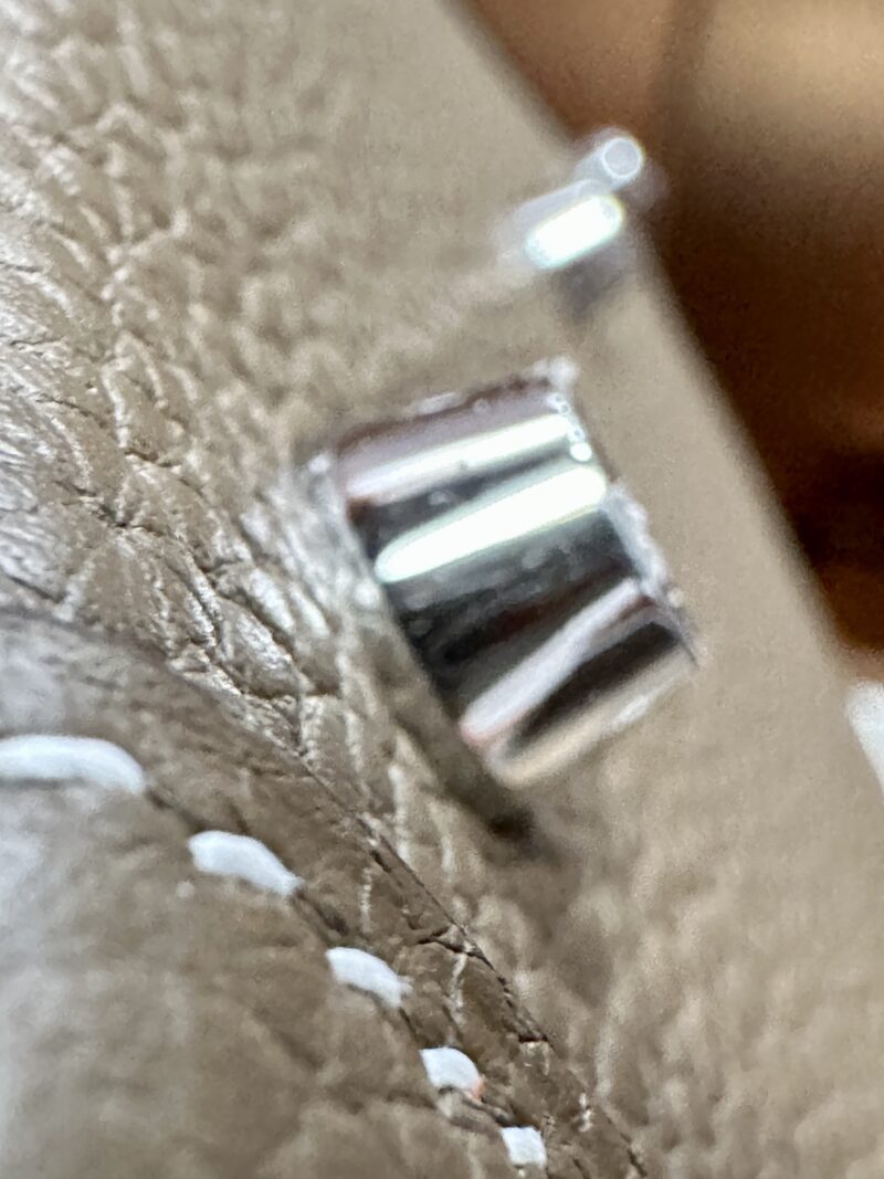 Hermès Lindy 26 Taurillon Clemence Etoupe Silver Hardware - Image 14
