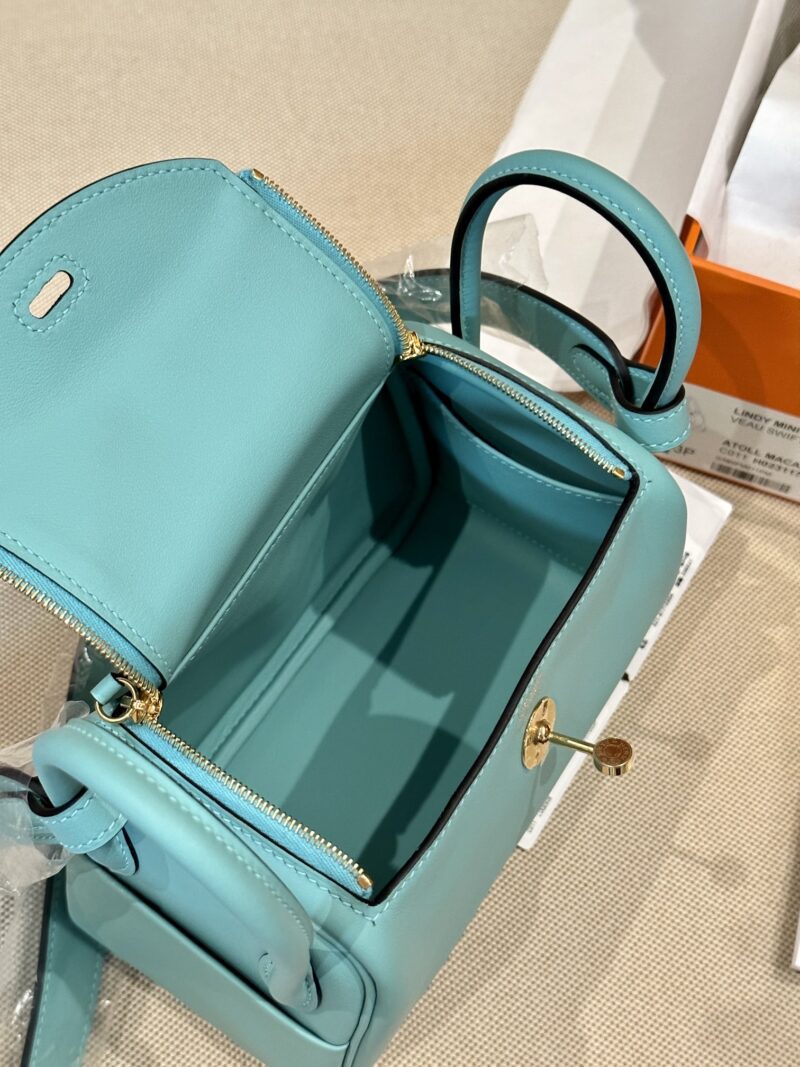 Hermès Mini Lindy 20 Swift Atoll Gold Hardware - Image 5