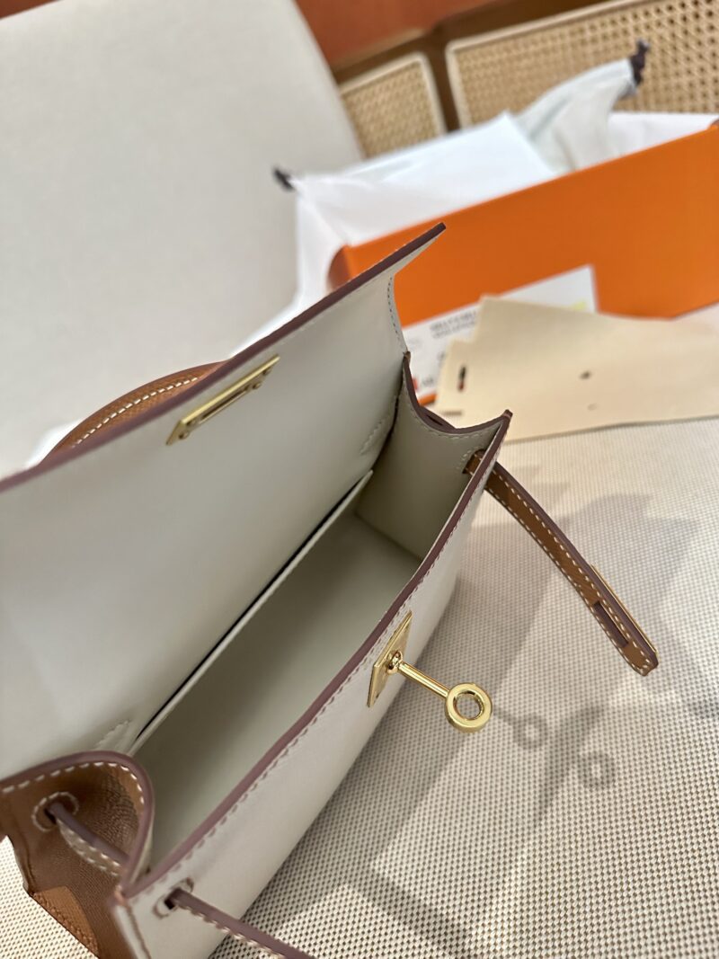 Hermès Mini Kelly 19 Epsom Craie & Gold Gold Hardware - Image 7