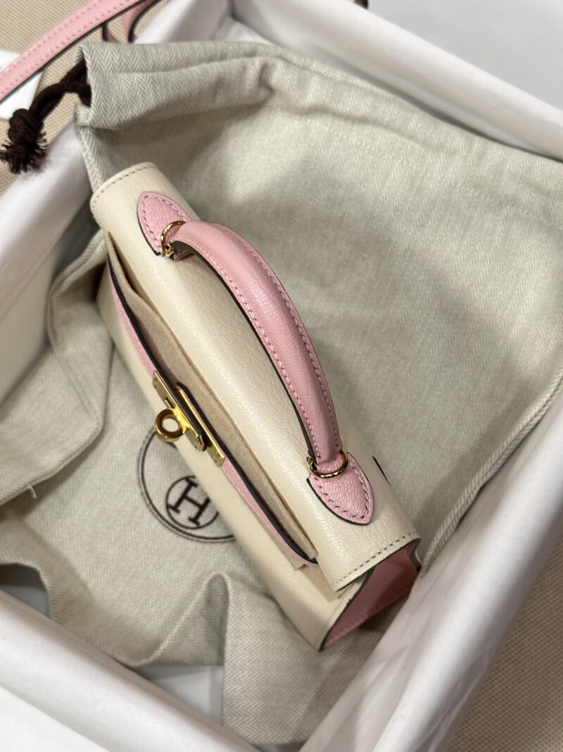 Hermès Mini Kelly 19 Chevre Nata & Rose Sakura Gold Hardware - Image 3