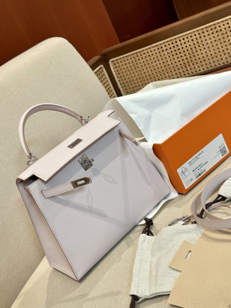 Hermès Kelly 25 Epsom Mauve Silver Hardware - Image 3