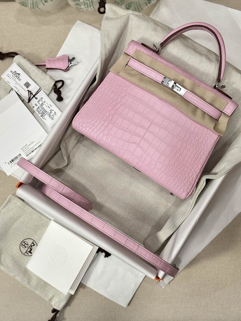 Hermès Kelly 25 Matte Alligator Pink Silver Hardware