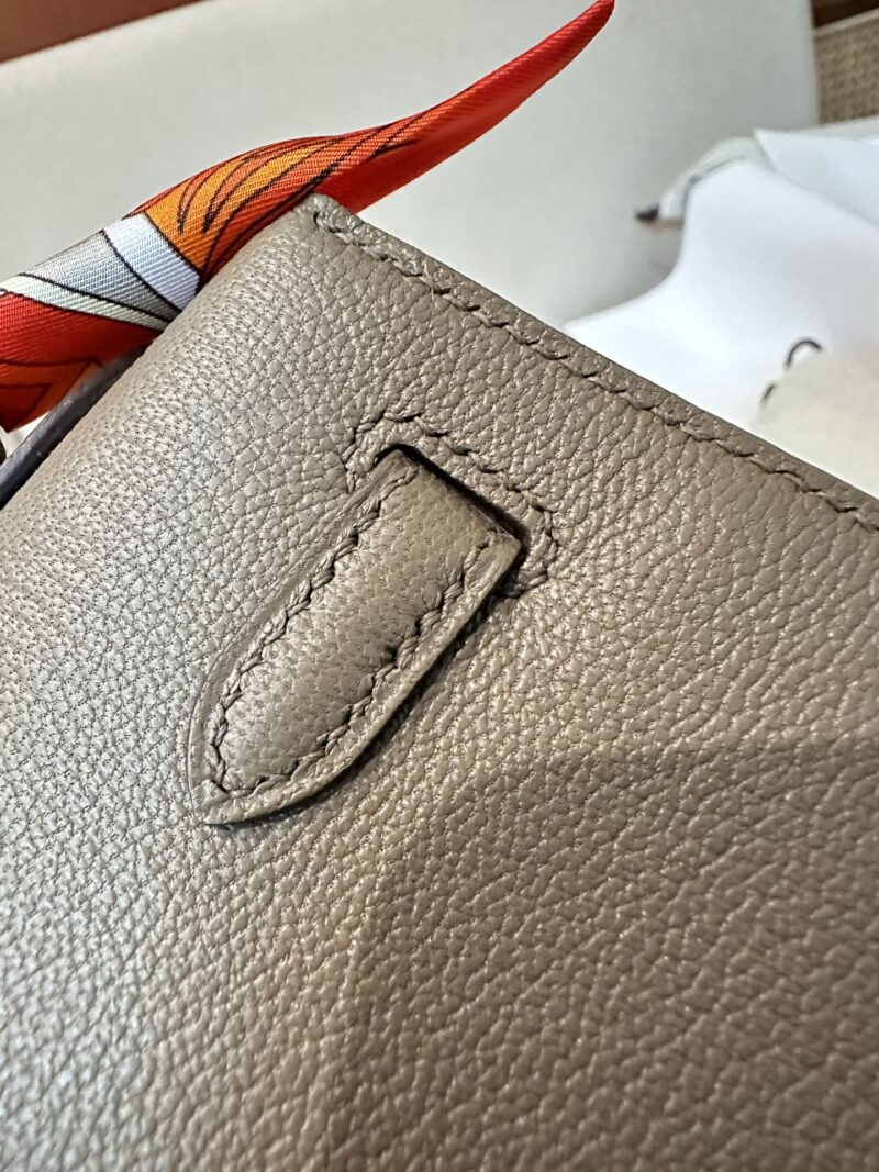 Hermès Kelly 25 Chevre Etoupe Silver Hardware - Image 12