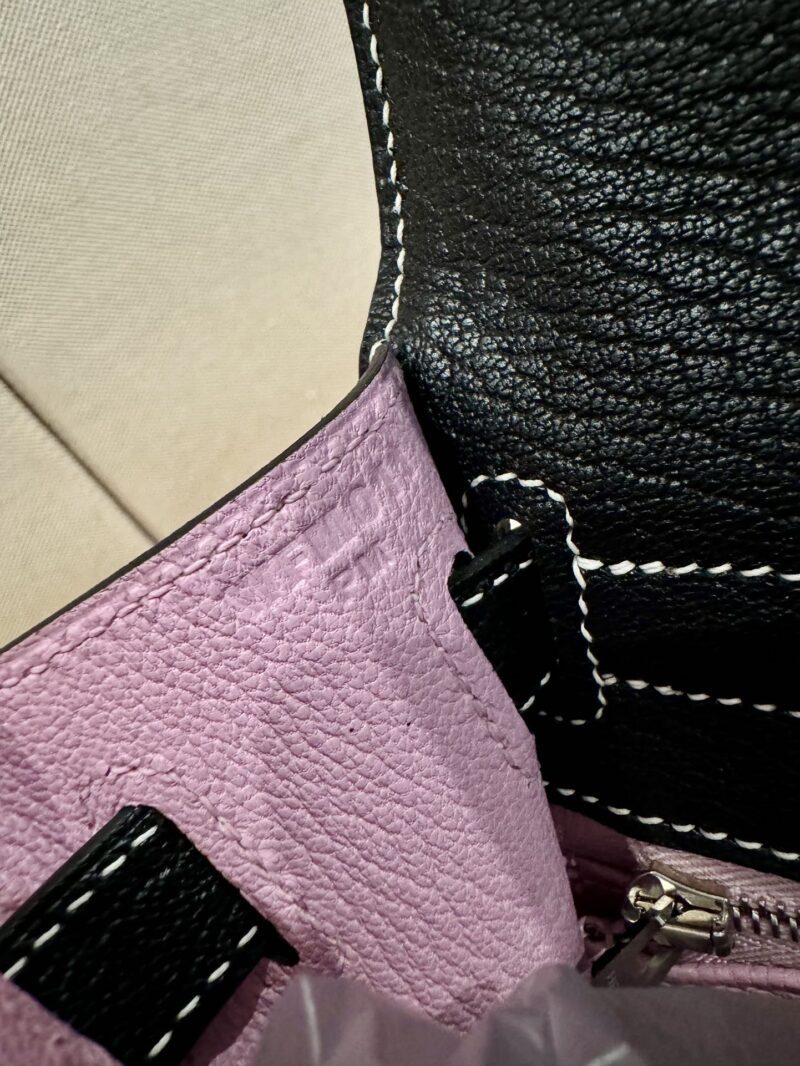 Hermès Kelly 28 Chevre Noir, Mauve Slyvestre Silver Hardware - Image 21