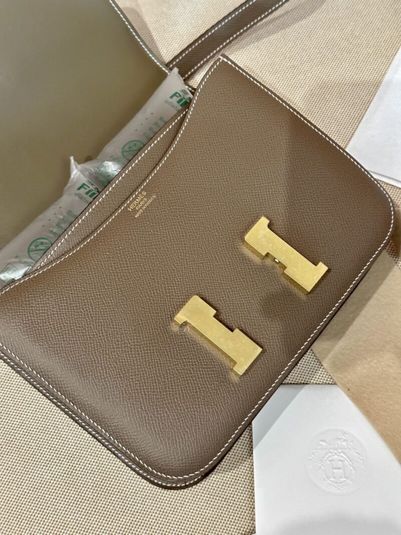 Hermès Constance 24 Etoupe Epsom Gold Hardware - Image 2