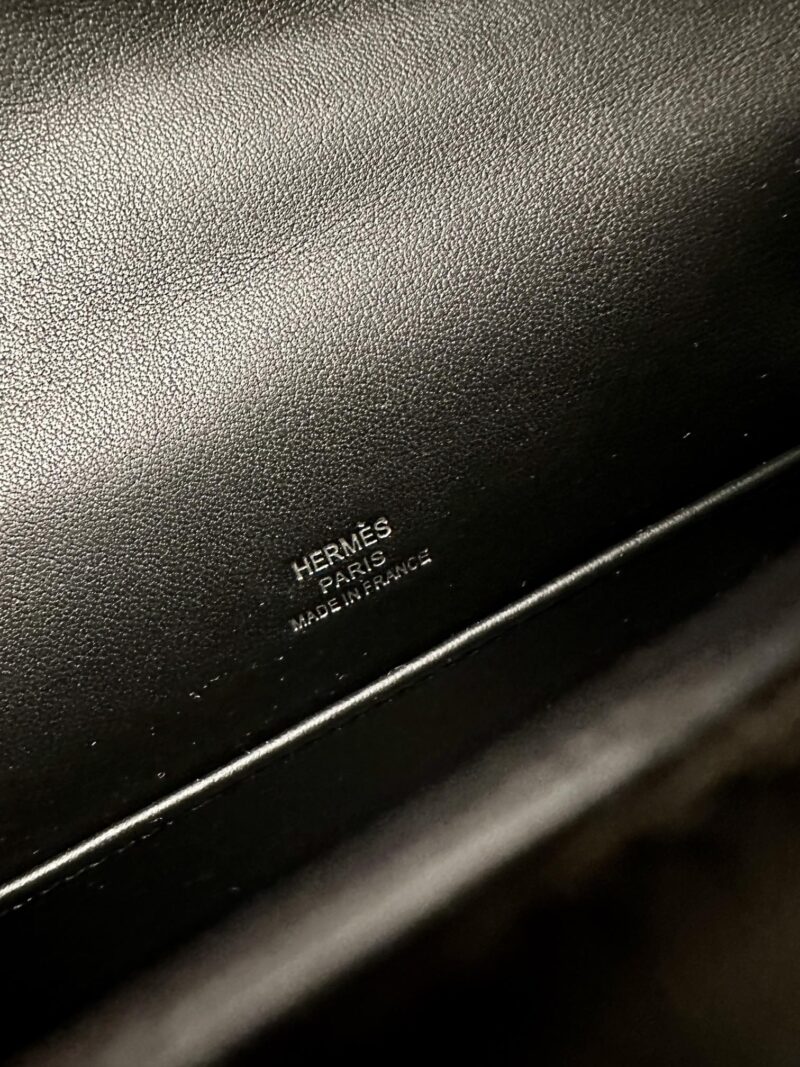 Hermès Kelly Pochette Noir Swift Gold Hardware