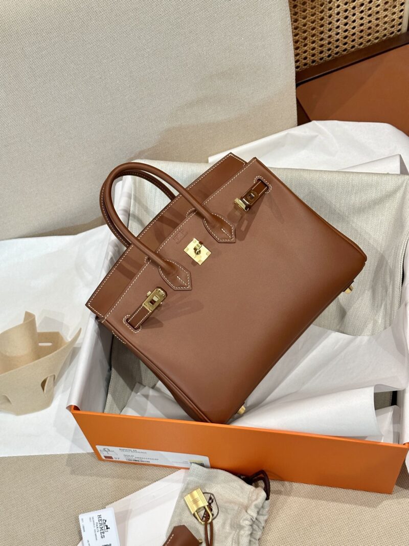 Hermès Birkin 25 Gold Barenia Gold Hardware - Image 2