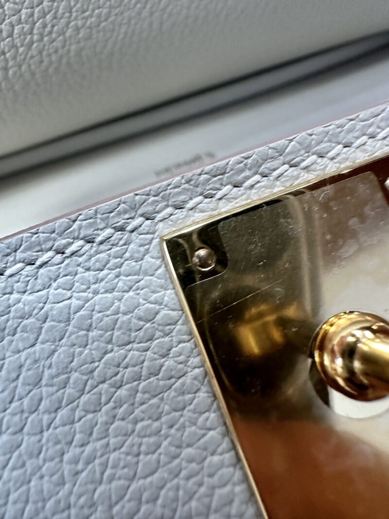 Hermès Mini Jypsiere 23 Evercolor Beton Gold Hardware - Image 16