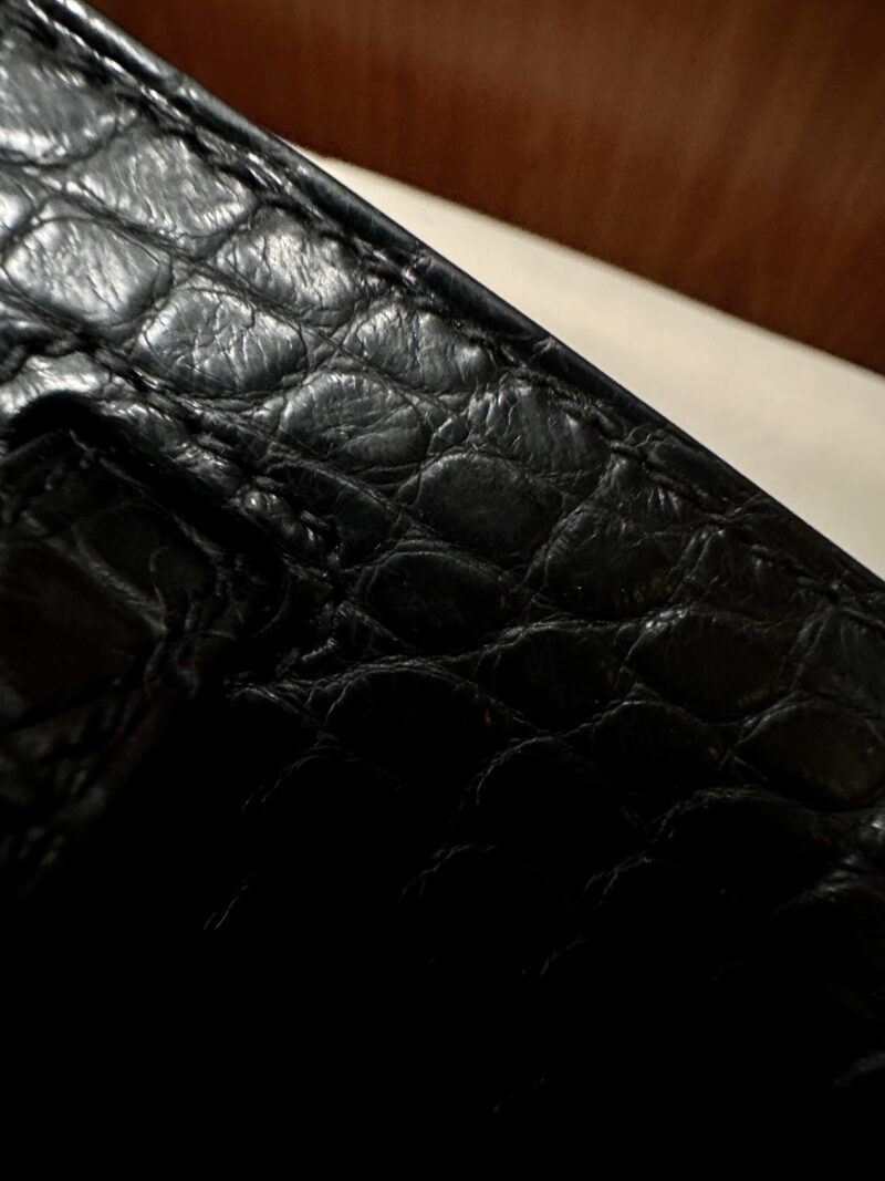 Hermès Kelly Danse 22 Matte Crocodile Noir Gold Hardware - Image 20