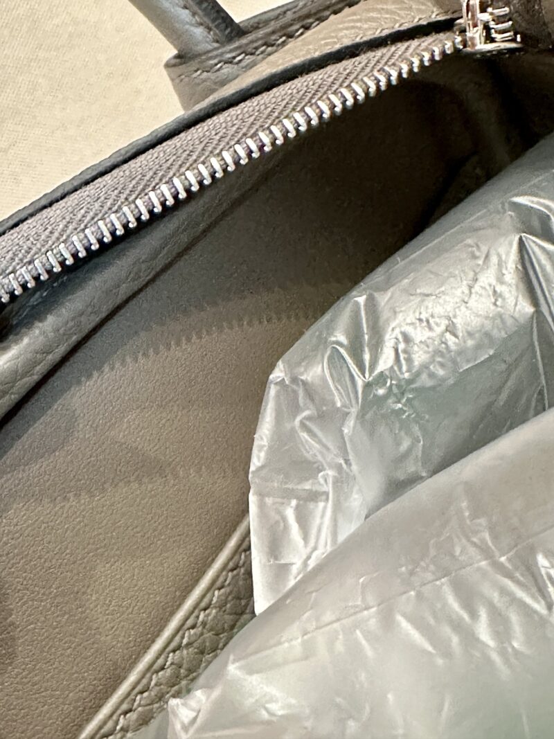 Hermès Lindy 26 Clemence Etain Silver Hardware - Image 14