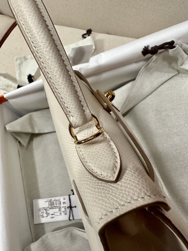 Hermès Kelly 25 Epsom Craie Gold Hardware - Image 16