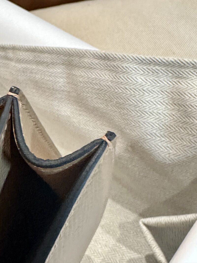 Hermès Constance 19 Chai, Gold Epsom Gold Hardware - Image 6
