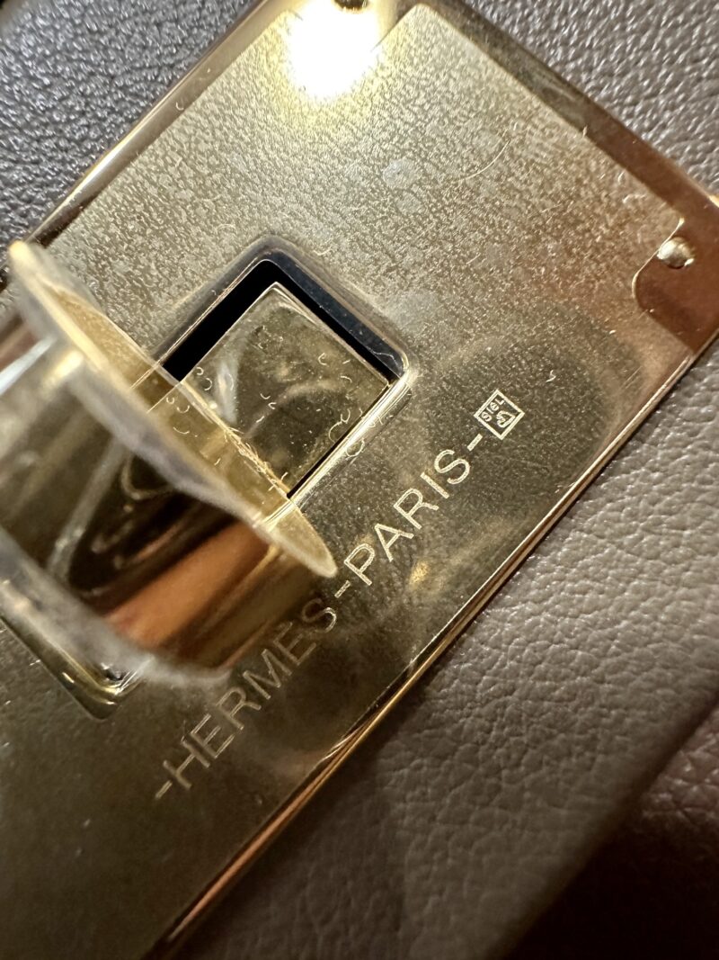 Hermès Mini Kelly 2424 Evercolor & Swift Beige Weimer & Etoupe Gold Hardware - Image 15