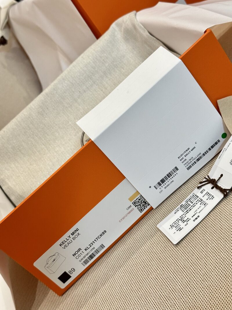 Hermès Kelly Pochette Noir Box Palladium Hardware