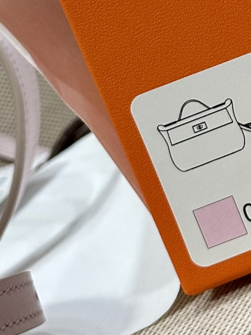 Hermès Mini Kelly 2424 Evercolor & Swift Mauve Pale Silver Hardware - Image 18