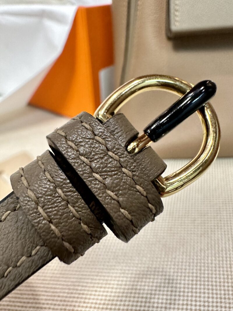 Hermès Mini Kelly 2424 Evercolor & Swift Beige Weimer & Etoupe Gold Hardware - Image 17