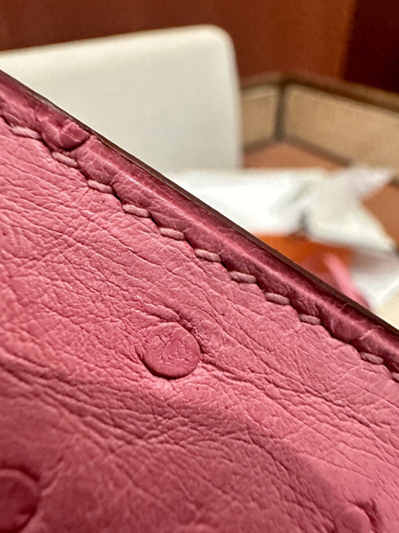 Hermès Kelly Danse 22 Ostrich Rose Bubble Gold Hardware - Image 14