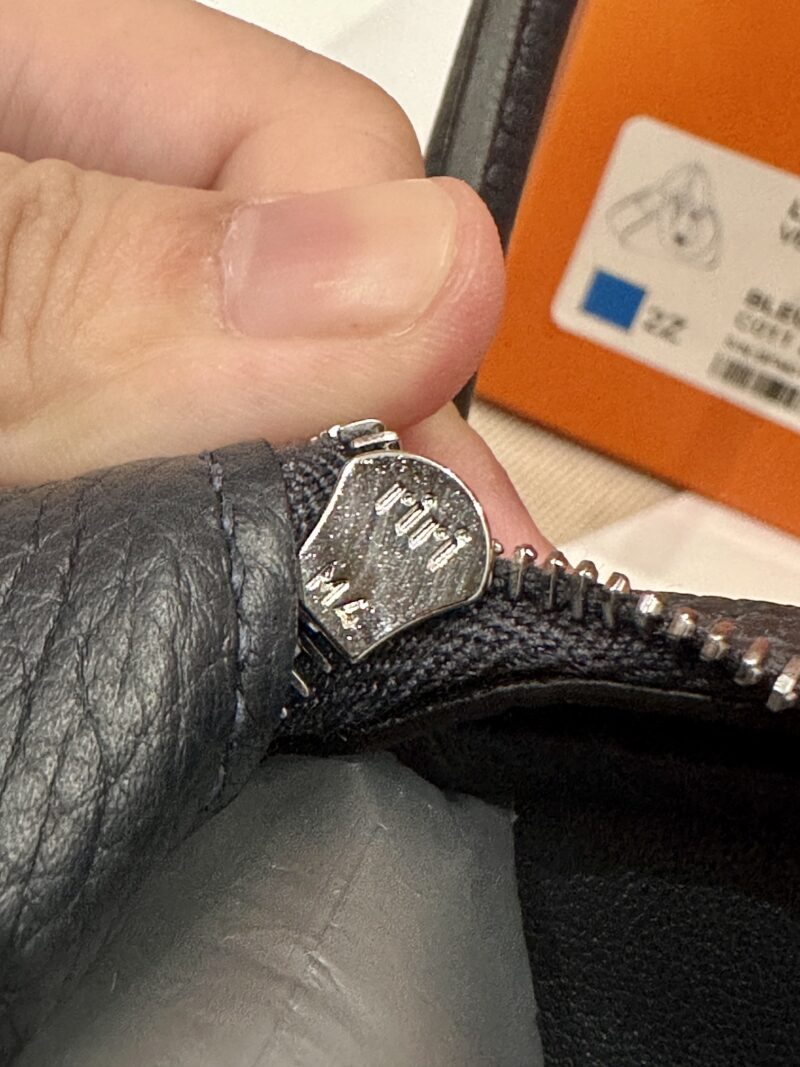 Hermès Mini Lindy 19 Togo Noir Silver Hardware - Image 12