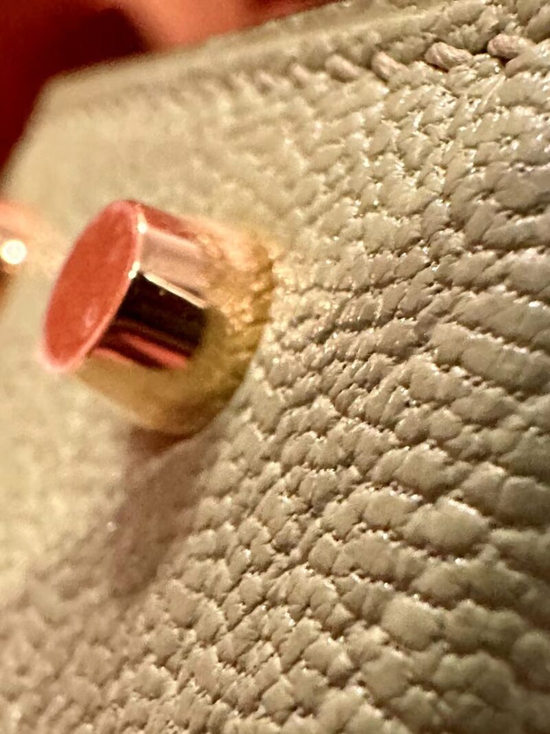 Hermès Mini Kelly 19 Chevre Criquet Gold Hardware - Image 17