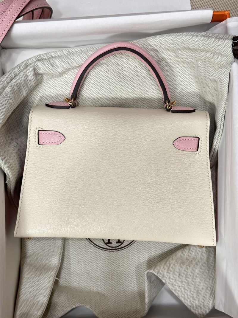 Hermès Mini Kelly 19 Chevre Nata & Rose Sakura Gold Hardware - Image 6