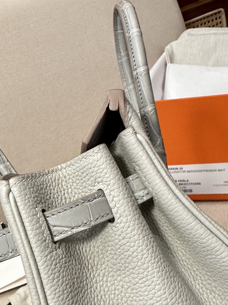 Hermès Birkin 25 Gris Pearl Crocodile, Togo Palladium Hardware - Image 10