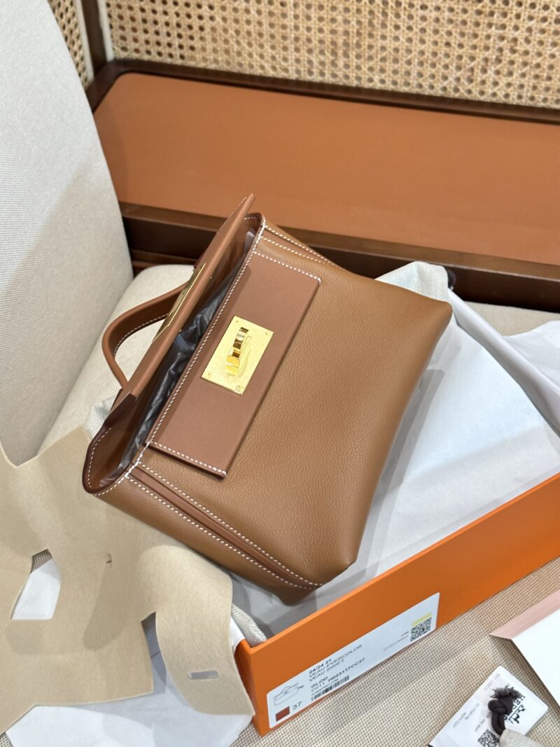 Hermès Mini Kelly 2424 Evercolor & Swift Gold Gold Hardware - Image 11