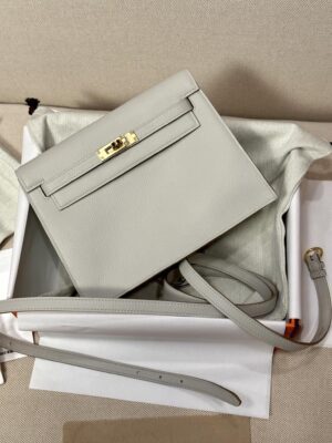 Hermès Kelly Danse 22 Evercolor Gris Pearl Gold Hardware