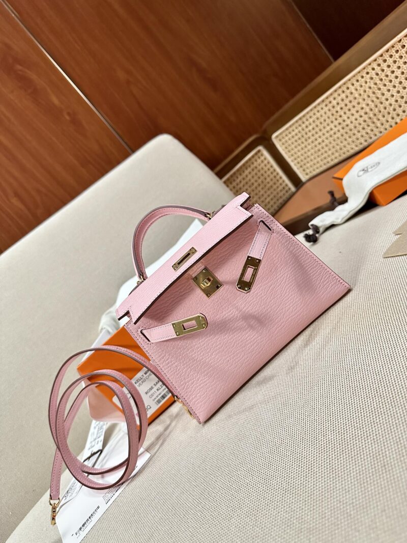 Hermès Mini Kelly 19 Chevre Rose Sakura Gold Hardware - Image 6