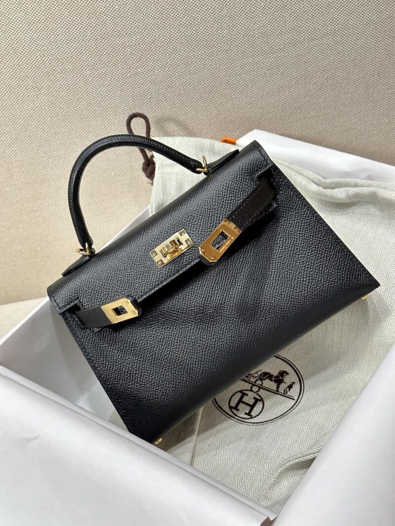 Hermès Mini Kelly Epsom Noir Gold Hardware - Image 12