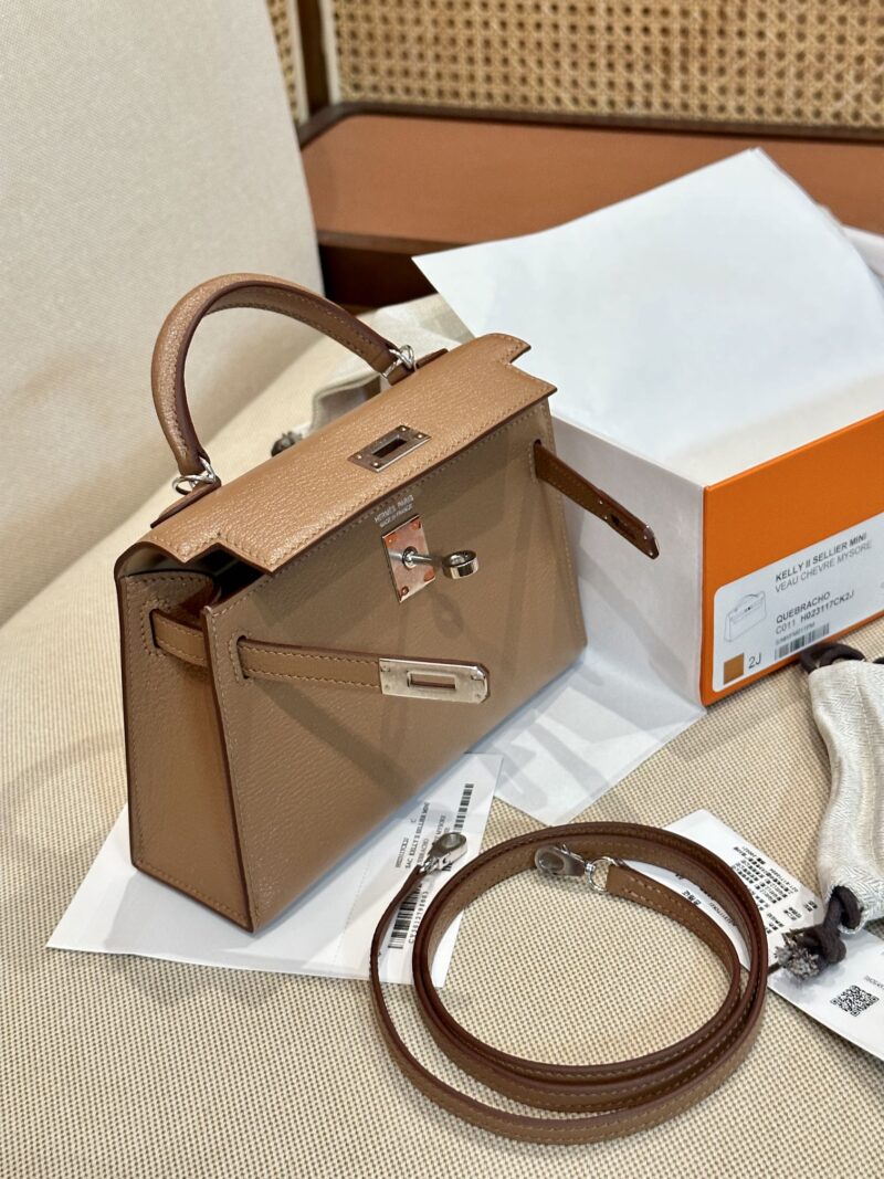 Hermès Mini Kelly 19 Chevre Quebracho Silver Hardware - Image 6