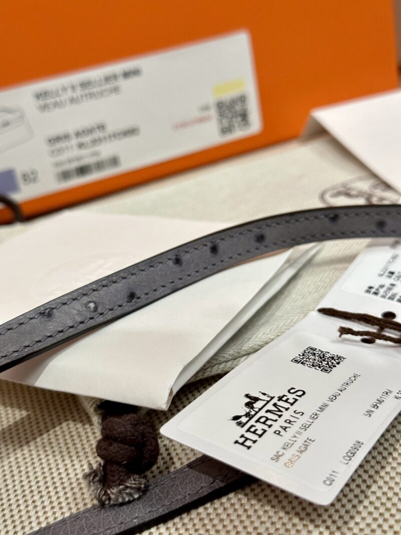Hermès Mini Kelly 19 Ostrich Gris Agate Silver Hardware - Image 16
