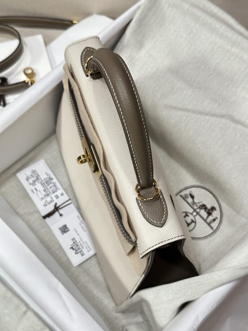 Hermès Kelly 25 Epsom Craie, Etoupe Gold Hardware - Image 4